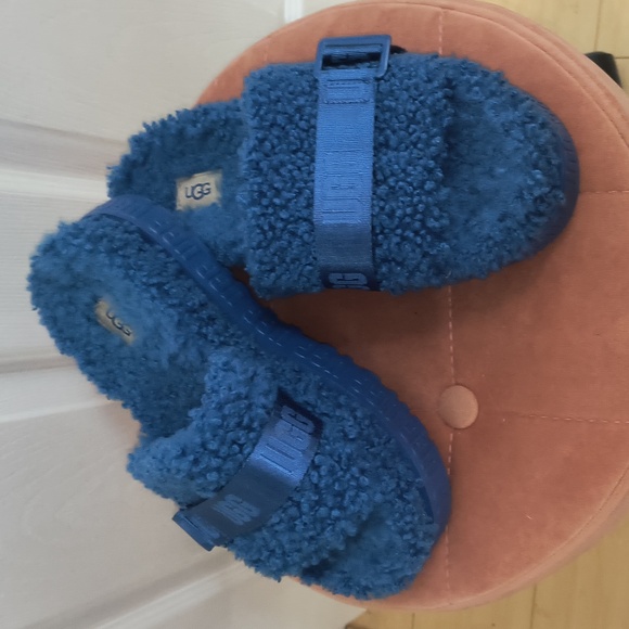 UGG Fluffita Platform Slide Sandal Slippers Size 8 - Picture 3 of 7